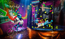 Christmas team building: unwrap clues instead of gifts